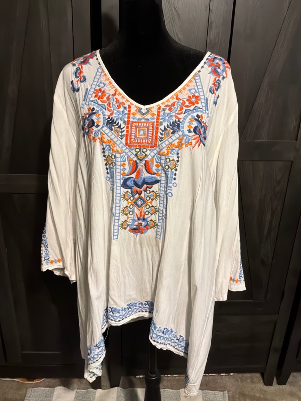 Unk White Tunic with Blue & Orange Embroidery
